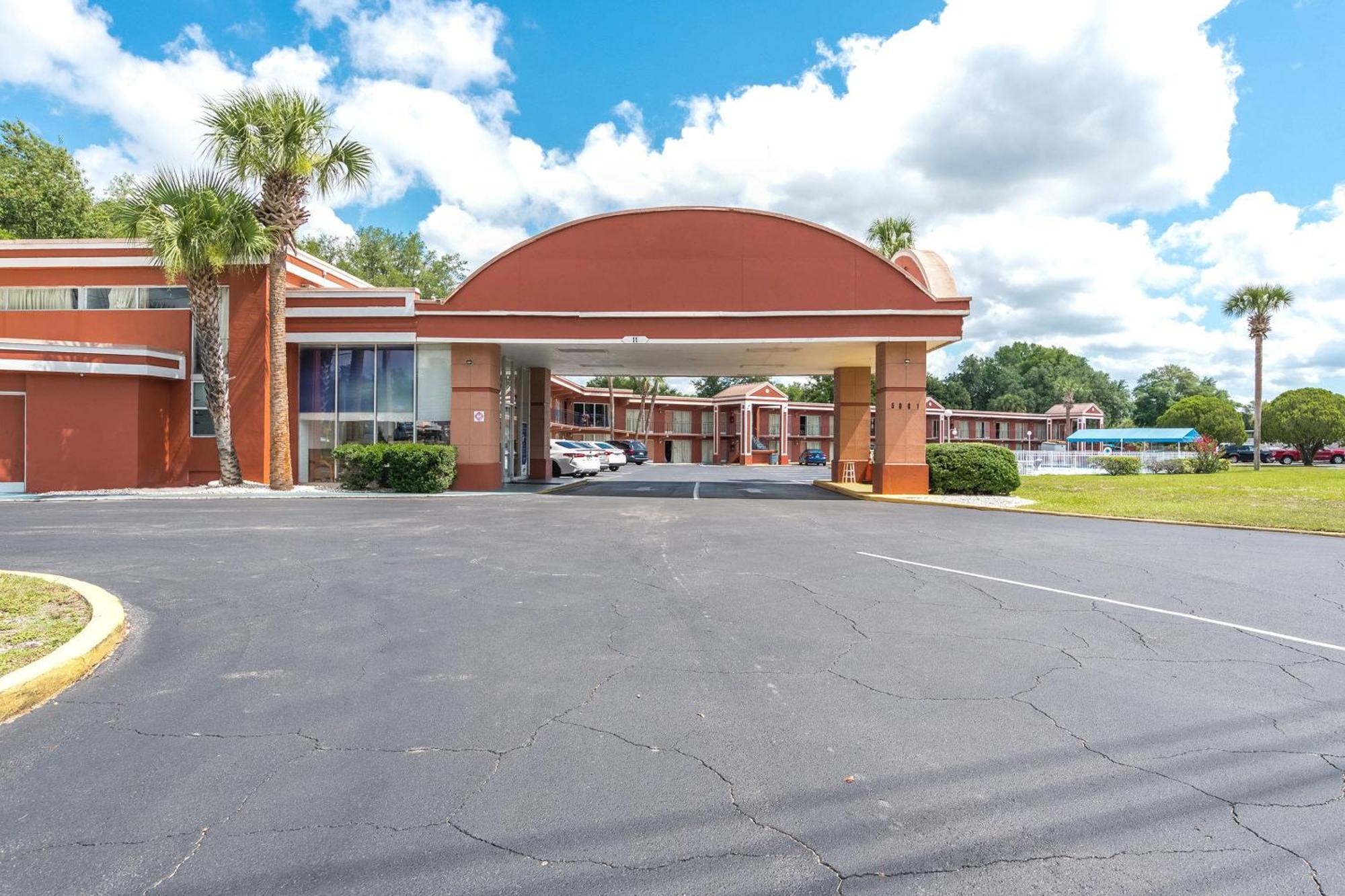 OYO Hotel Mustang Silver Spring FL Silver Springs Eksteriør bilde